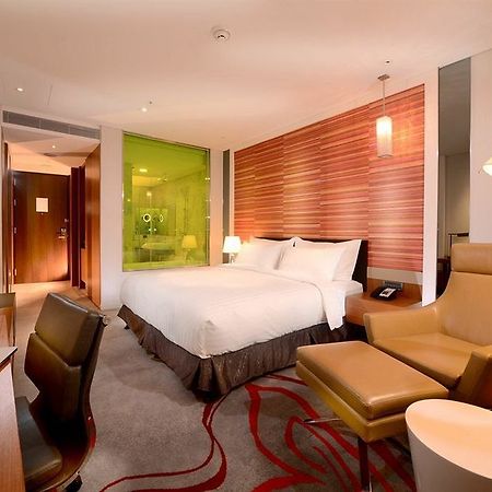 Fleurlis Hotel Hsinchu City Exterior photo