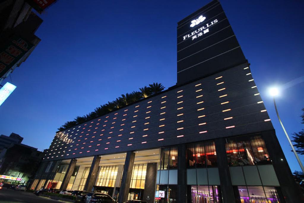 Fleurlis Hotel Hsinchu City Exterior photo