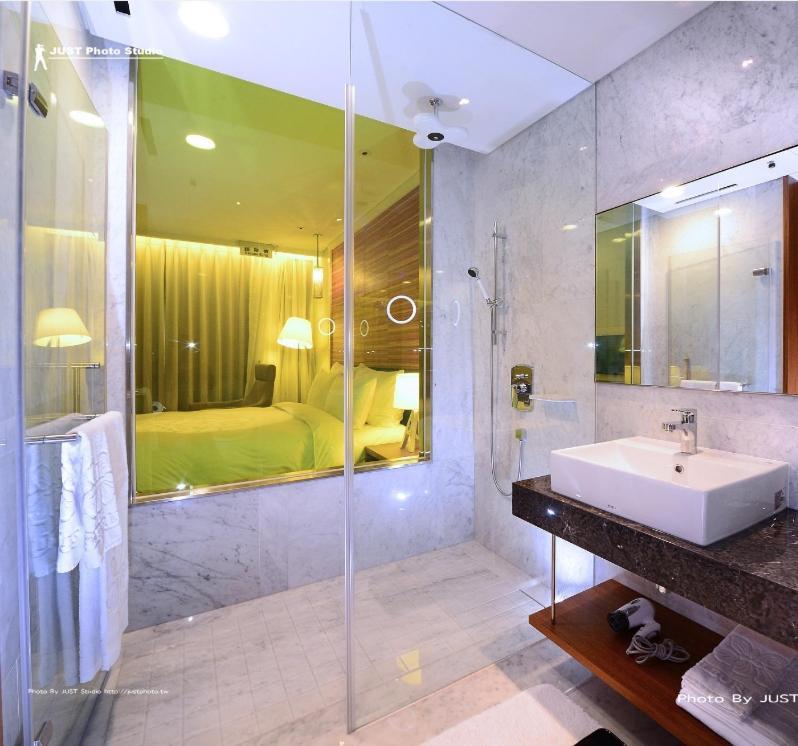 Fleurlis Hotel Hsinchu City Exterior photo